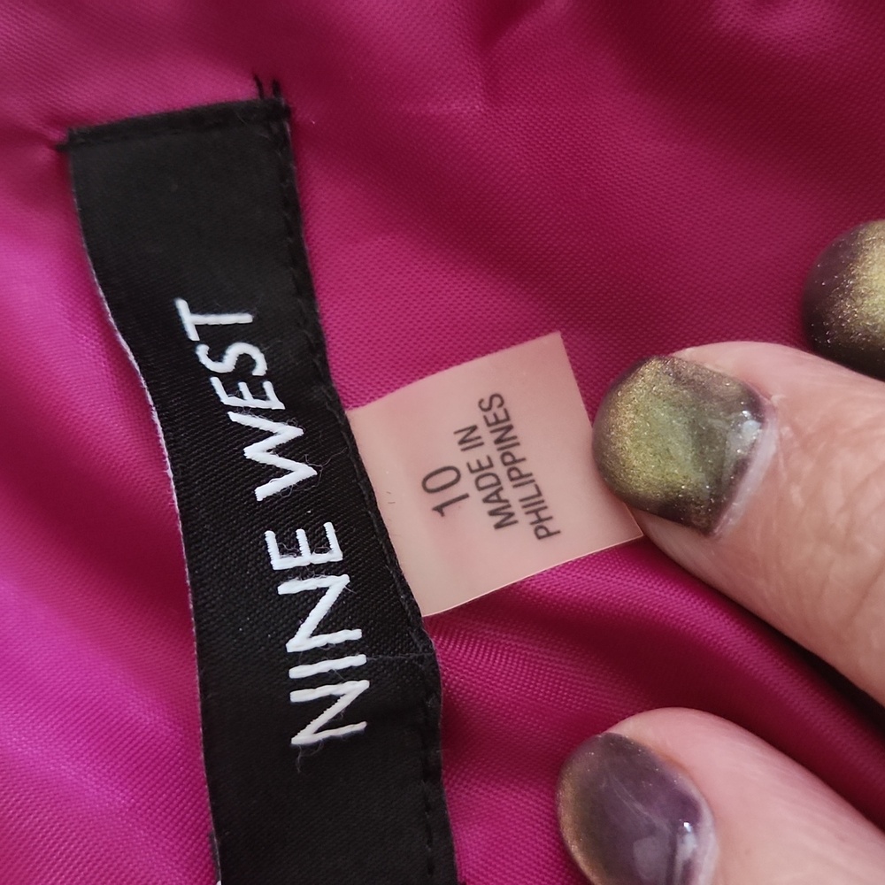 NINE WEST | Ruffled Hem Sheath Dress - Picture 4 of 6